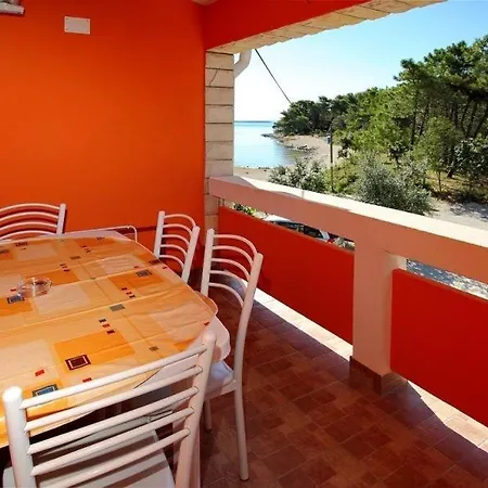 In With Sea View, Balcony, Air Conditioning, Wi-fi *