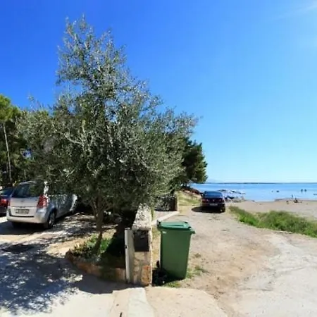 شقة In With Sea View, Balcony, Air Conditioning, Wi-fi *