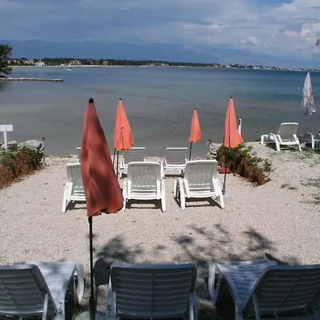 شقة In With Sea View, Balcony, Air Conditioning, Wi-fi فير