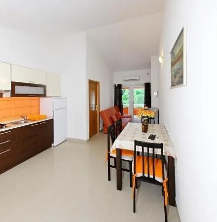 In With Sea View, Balcony, Air Conditioning, Wi-fi Apartamento Vir