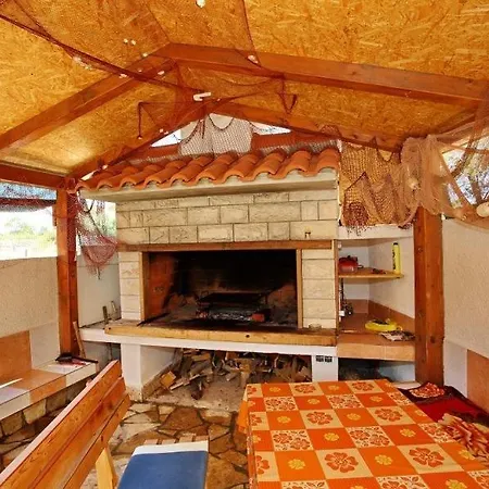 In With Sea View, Balcony, Air Conditioning, Wi-fi * Vir