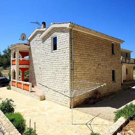 In With Sea View, Balcony, Air Conditioning, Wi-fi فير