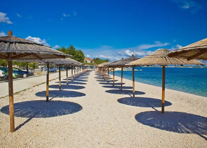 In With Sea View, Balcony, Air Conditioning, Wi-fi شقة فير